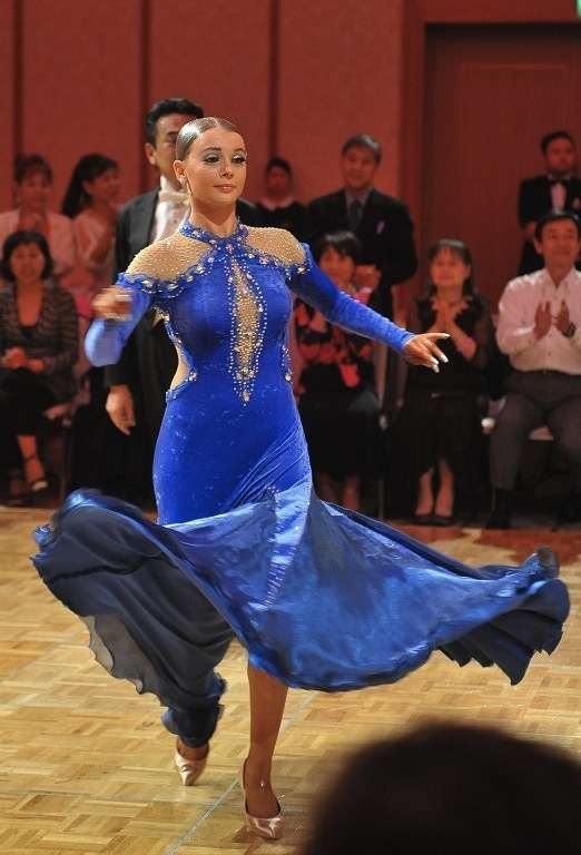 M727・ロイヤルブルー＆黒・15万円