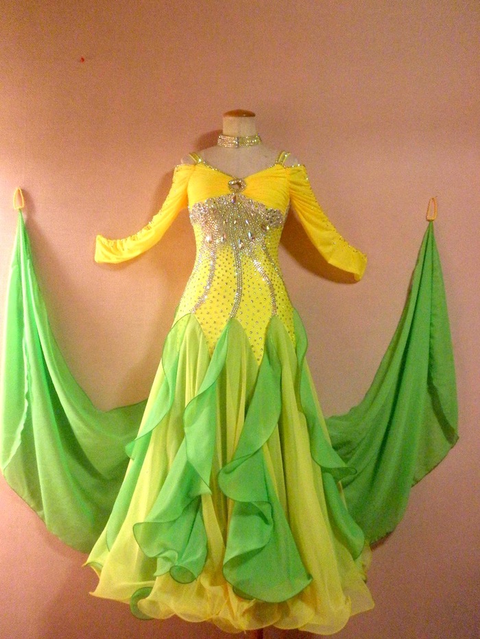 M743・黄緑・10万円