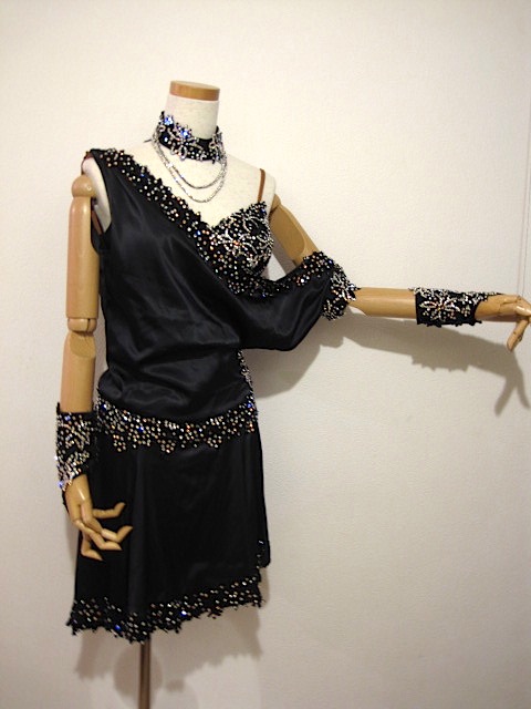 L578・黒・6万円