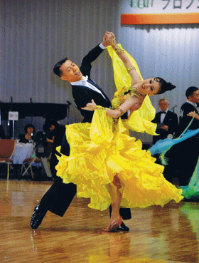 M747・黄色・18万円