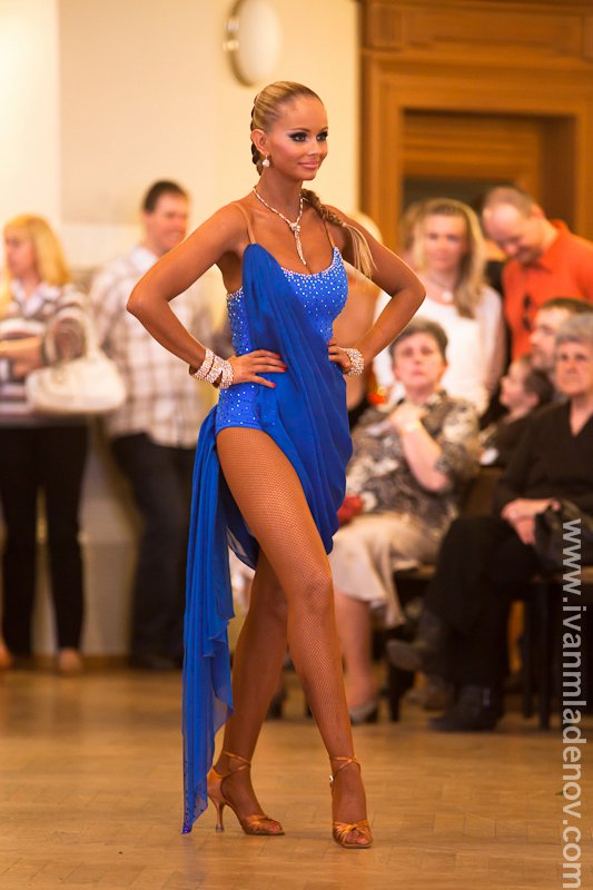 L582・青・5万円※試着不可