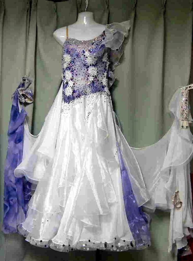 M836・白＆紫・8万円