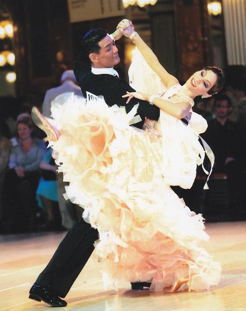 M863・サーモンピンク・17万円