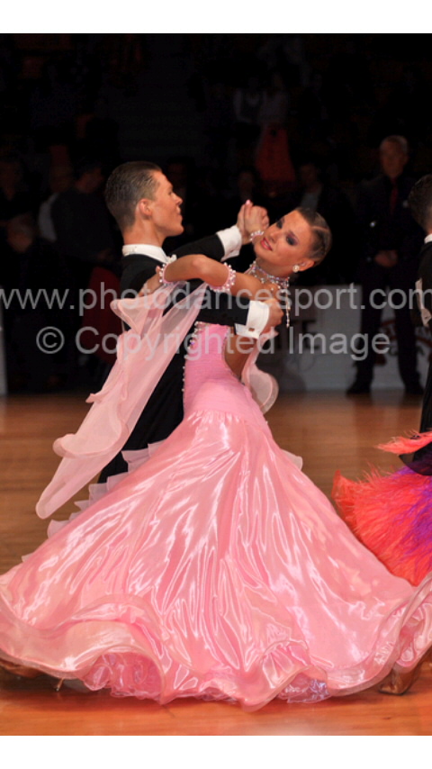 M867・ピンク・17万円（応相談）