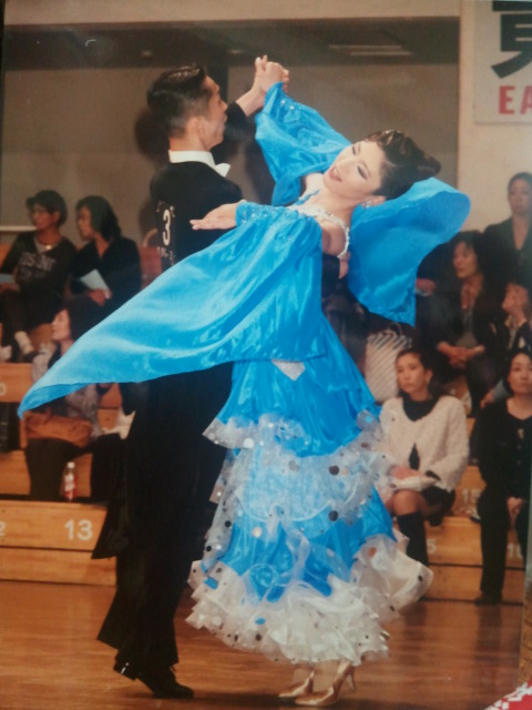 M881・ブルー・20万円