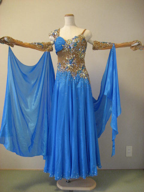 M895・ターコイズブルー