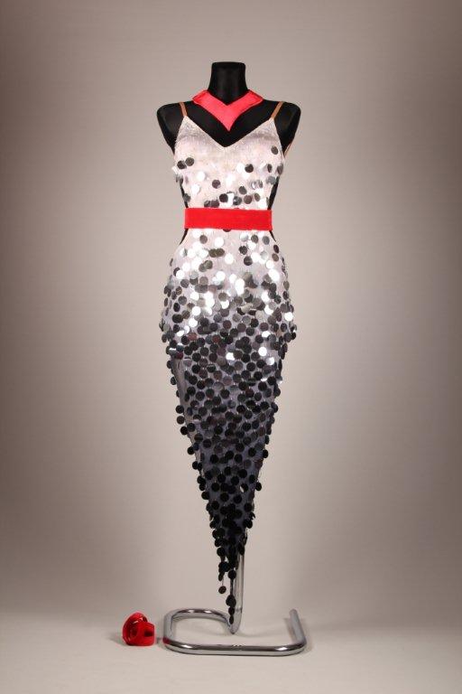 L657・シルバー・8万円※試着不可