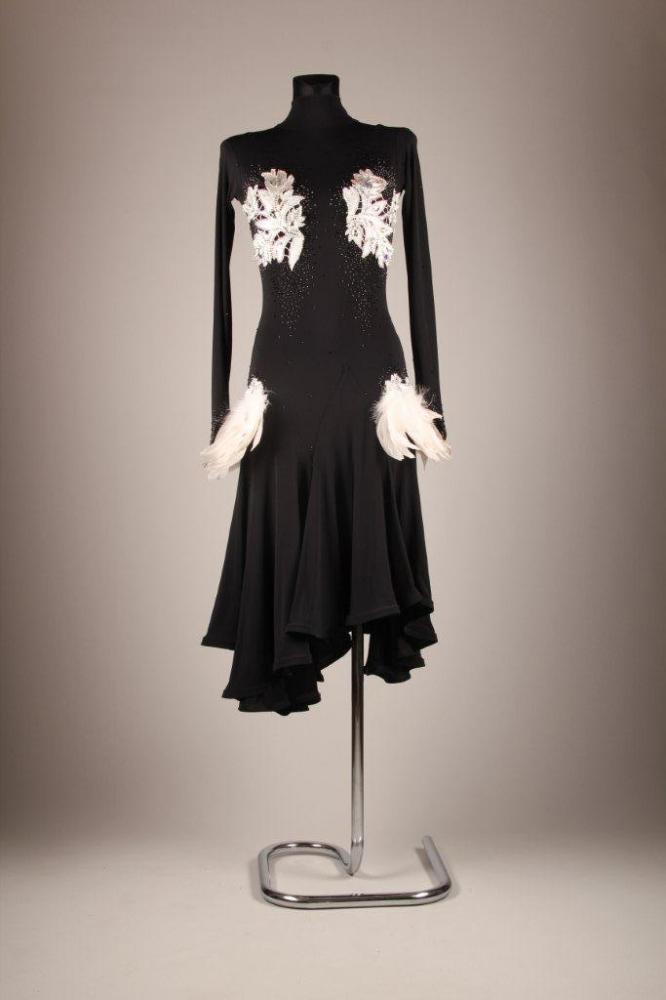 L688・黒＆白・※試着不可