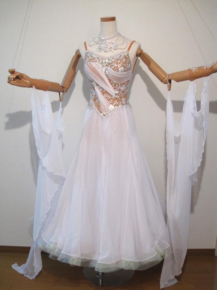 M965・白・9万円