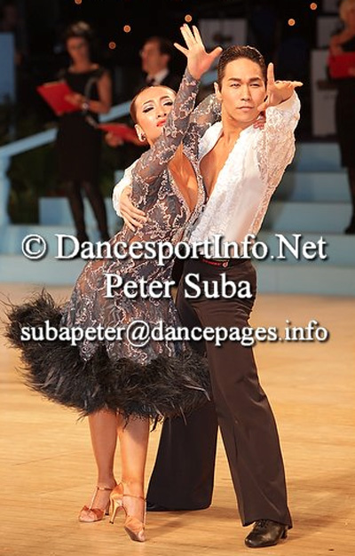 L718・ダークグレー