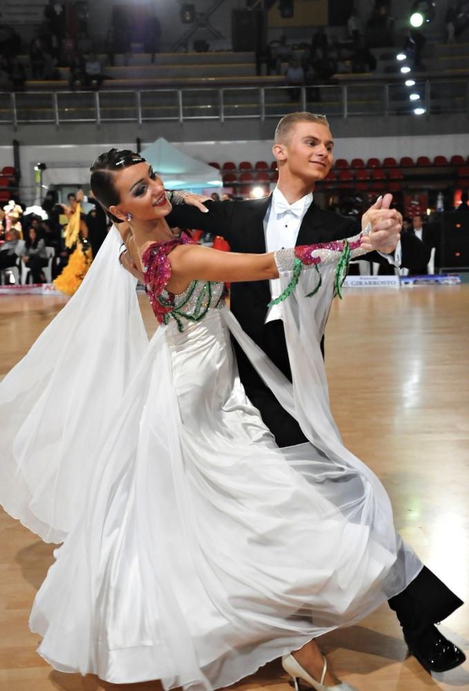 M1059・白＆花・※試着不可