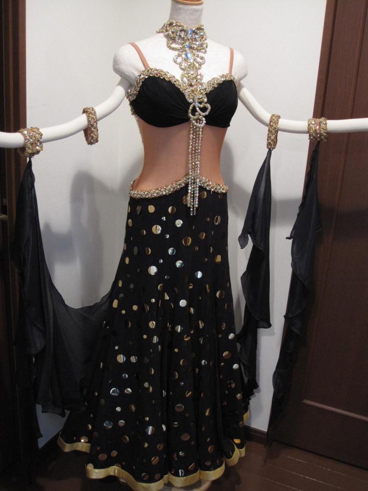 M1123・黒&ゴールド