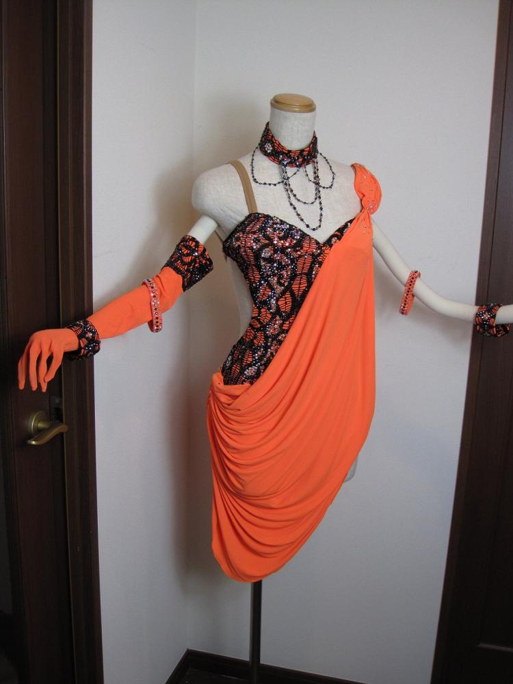 L924・オレンジ＆黒