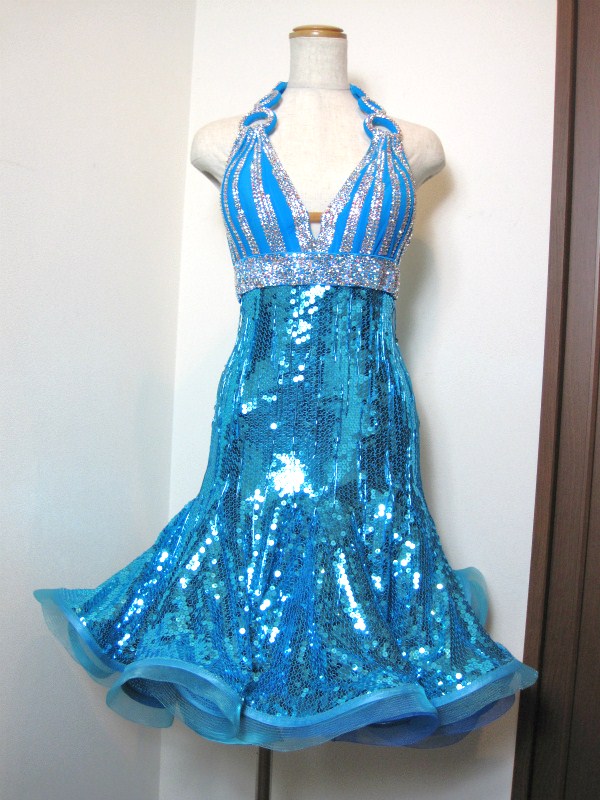 <em><span style="color:#CC3366">PL984・水色</span></em>