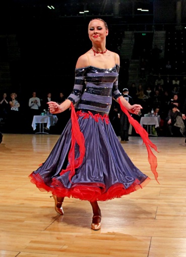  <em><span style="color:#CC3366">PM1377・グレー&黒&赤※試着不可</span></em>