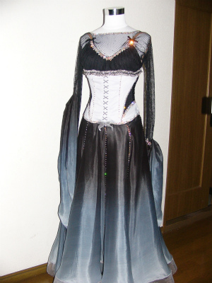 M1408・黒&グレー