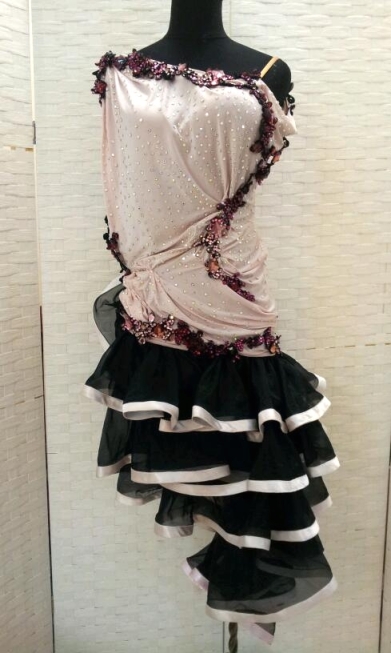 L1069・ピンク＆黒・※試着不可