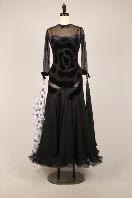 PM1663・黒・※試着不可