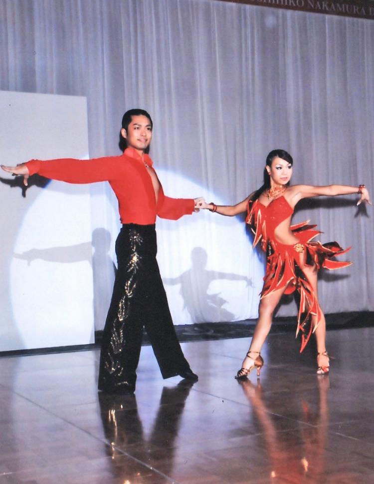 L1237・赤&ゴールド