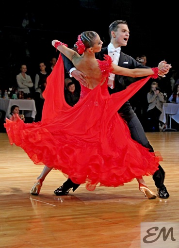 メルマガ39号・モダン・赤