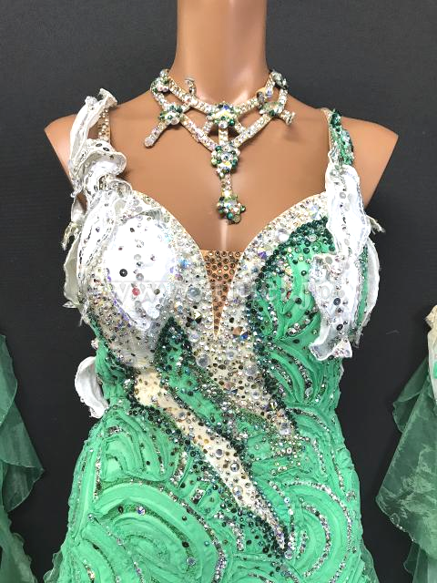 社交ダンス用ドレス 緑と白 社交ダンスドレス・衣装のドレスネットアニエル / M7830・白&緑