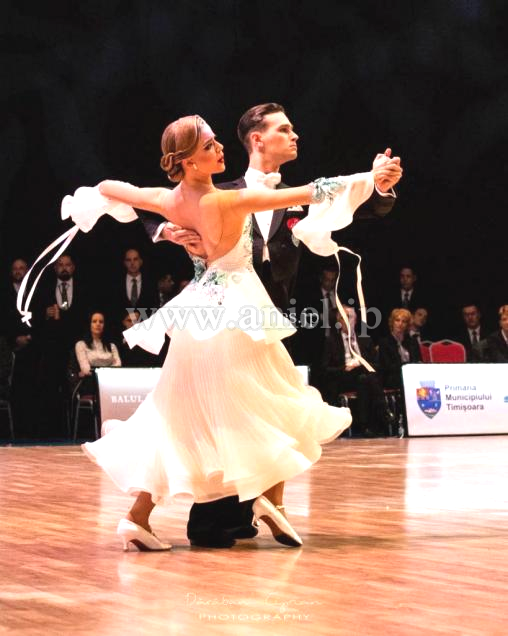 社交ダンスドレス 衣装 のドレスネットアニエル M53 Em クリーム ペパーミント ロクサナ着用