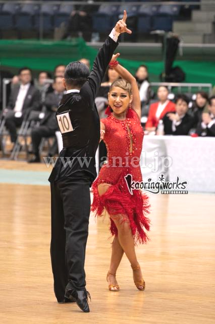 ほぼ新品　社交ダンス用赤いドレス フリンジ付き ほぼ新品 社交ダンス用赤いドレス フリンジ付き Amazon.co.jp