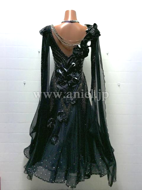 本日SALE中❣️RMa パール装飾付き黒ドレス Mサイズ 社交ダンスドレス・衣装のドレスネットアニエル / M8688