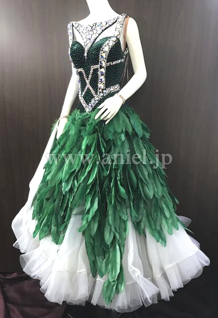社交ダンスドレス・衣装のドレスネットアニエル / M6723・緑羽根&白
